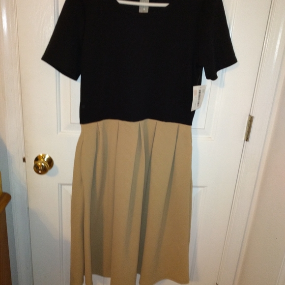 Pretty Lularoe dress nwt - Picture 2 of 7
